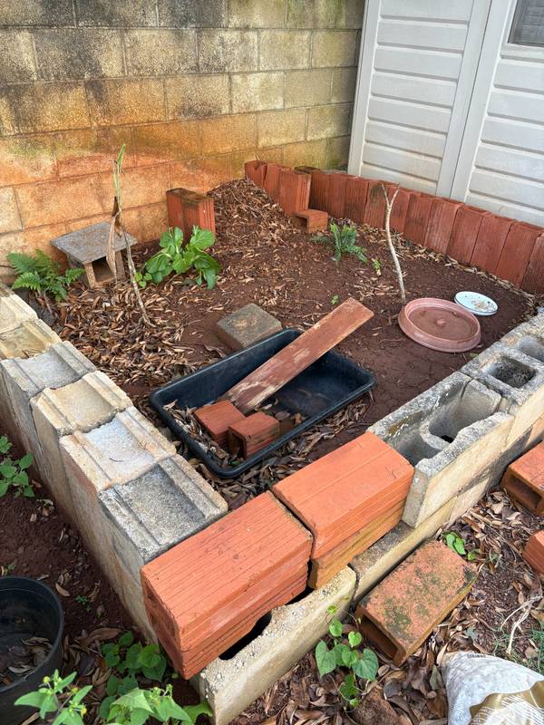 Garden bed